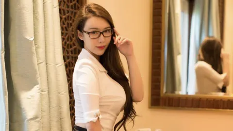 张雪机车门店违规